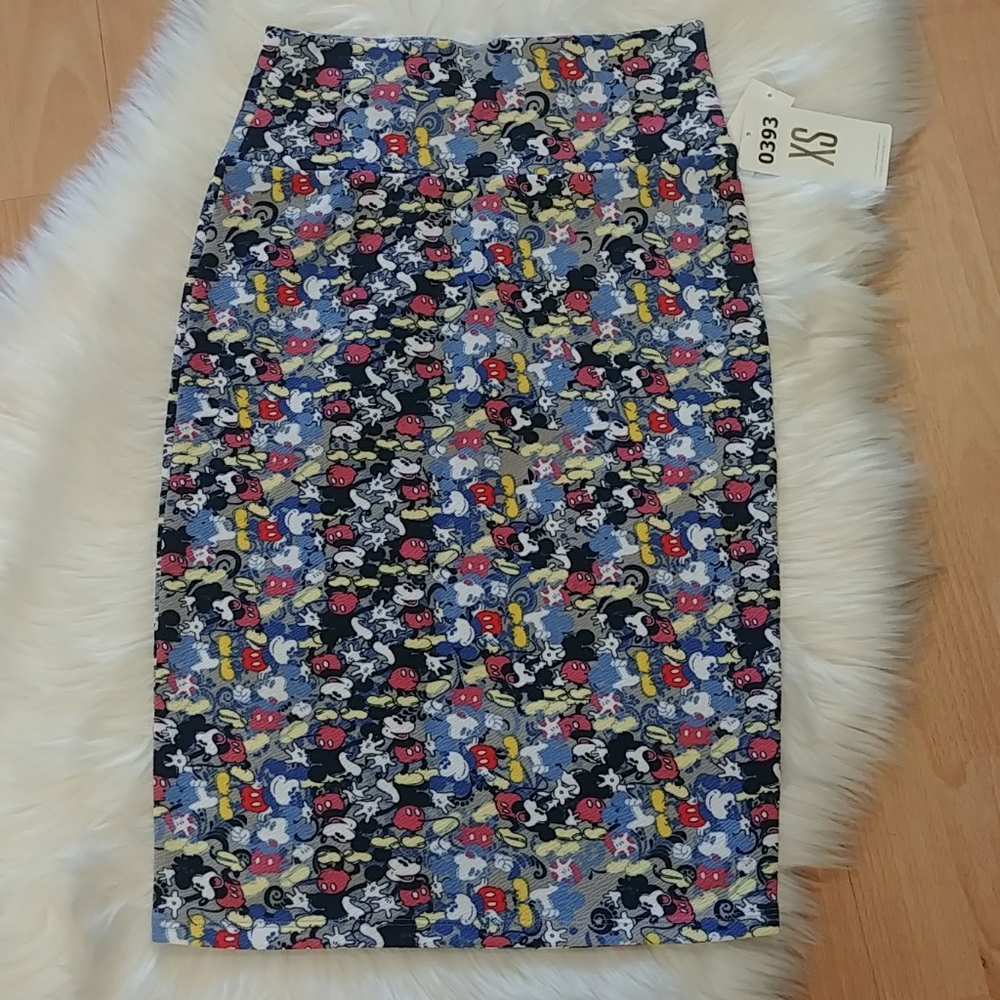 LulaRoe Disney Mickey Cassie Pencil Skirt-0393